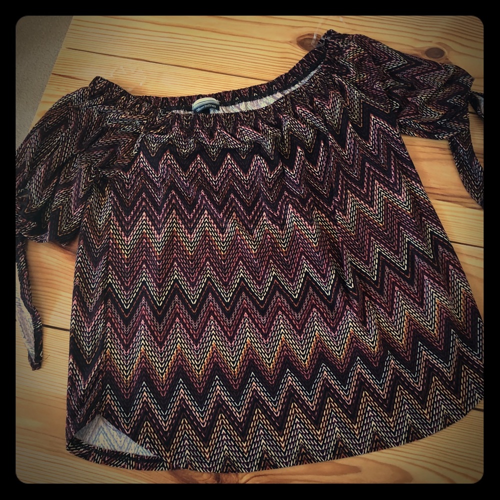 EUC!Warm colored shirt sleeve top